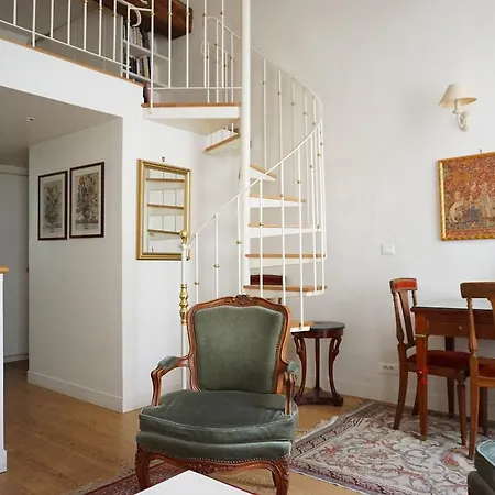 Apartament Rue De Lille 7 Paryż